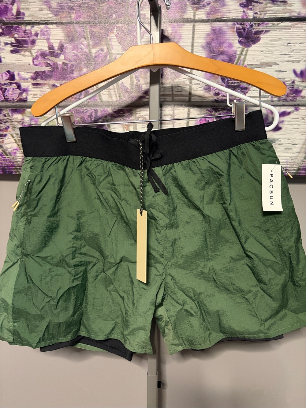 Reese Cooper Olive Green Lined Trail Shorts Size L NWT